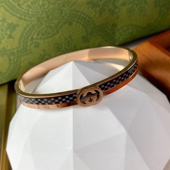 💎✨AUTHENTIC✨💎 Gucci bracelet - Picture 3 of 3